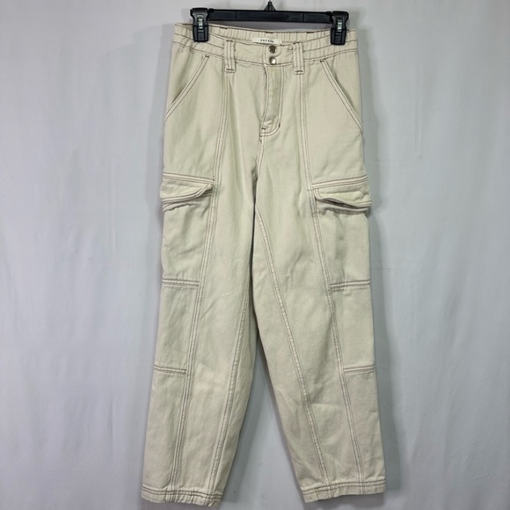🥒 PacSun cream with contrast dripping cargo pants